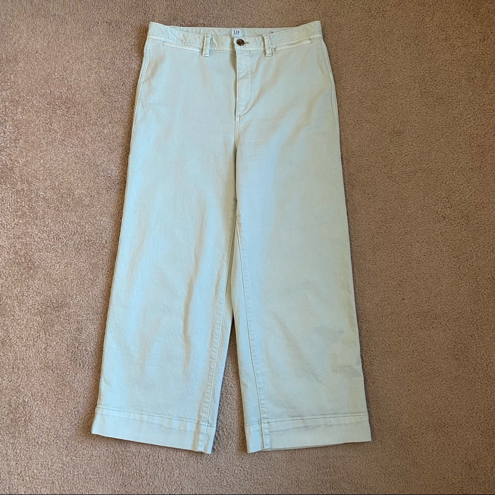 High rise wide-leg crop jeans.